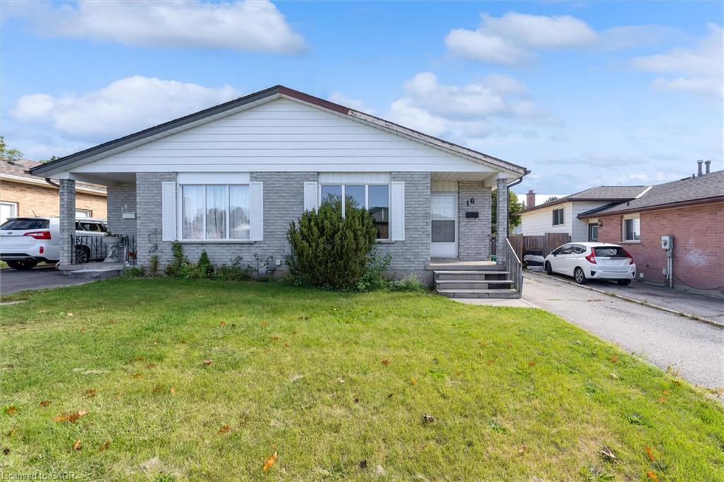 16 Crystal Court Property Photo 1