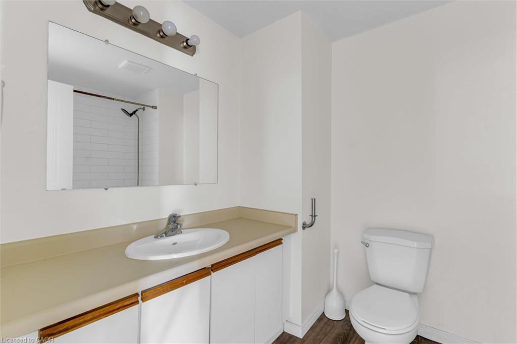 16 Crystal Court Property Photo 11