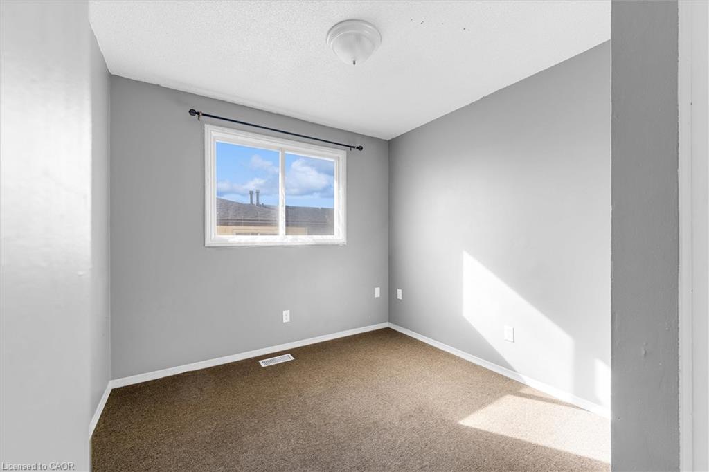 16 Crystal Court Property Photo 14