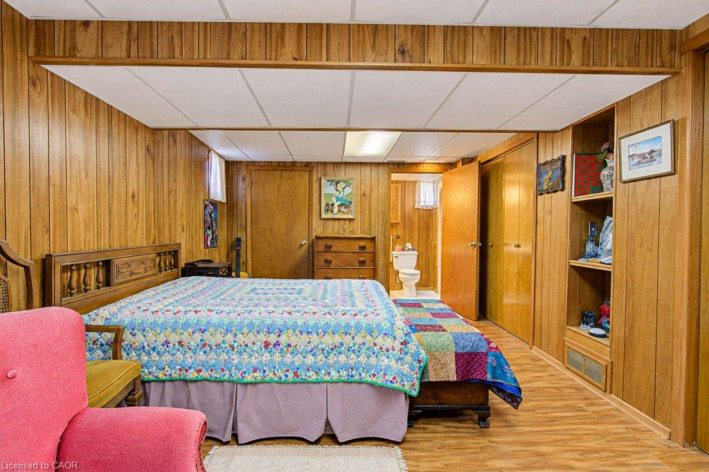 22 Clarke Street W Property Photo 32