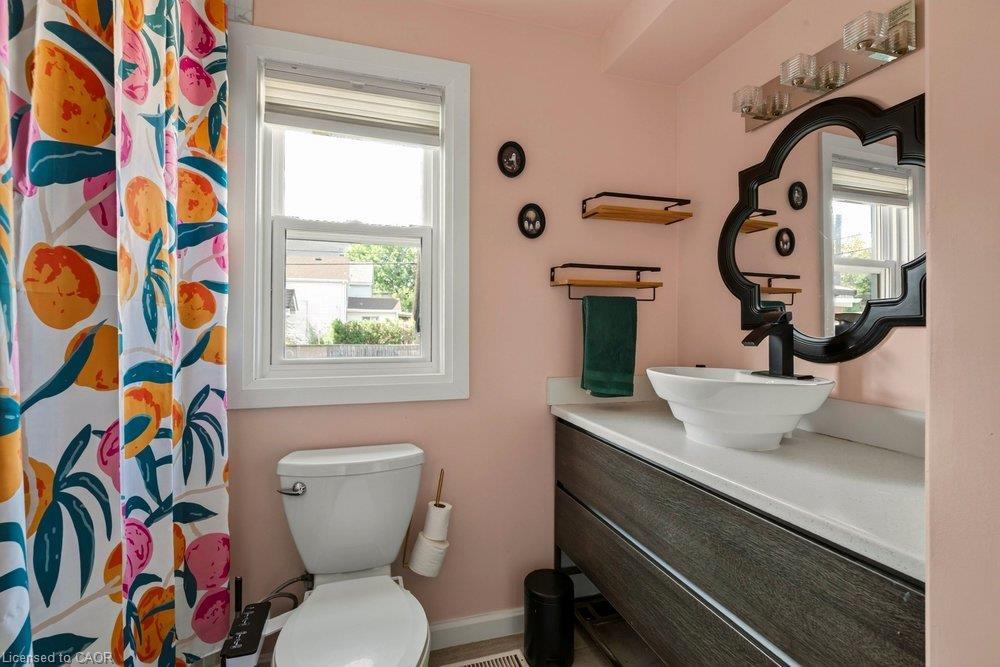65 Edinburgh Avenue Property Photo 25