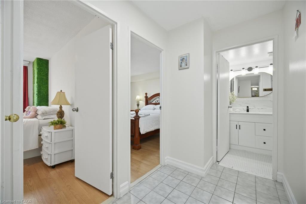 303-4 Kings Cross Road Property Photo 19