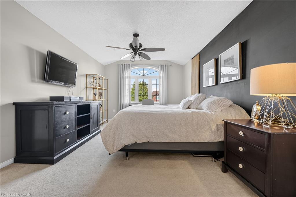 28 Holkham Avenue Property Photo 25