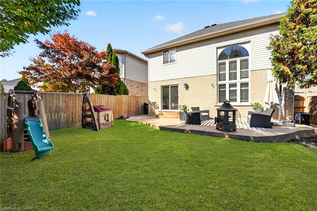 28 Holkham Avenue Property Photo 45