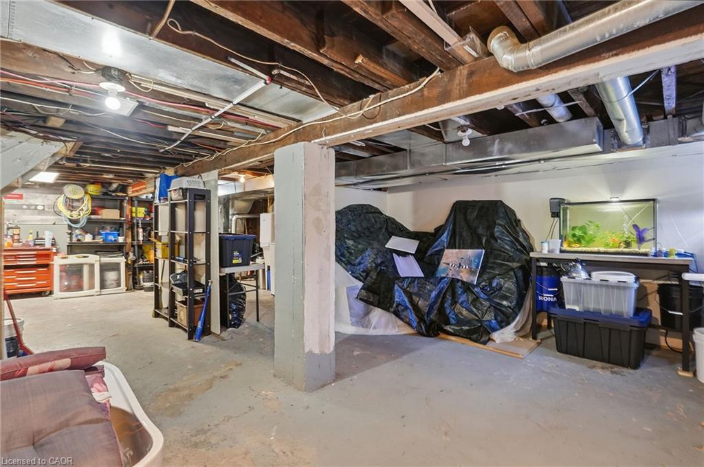 32 Oak Avenue Property Photo 39