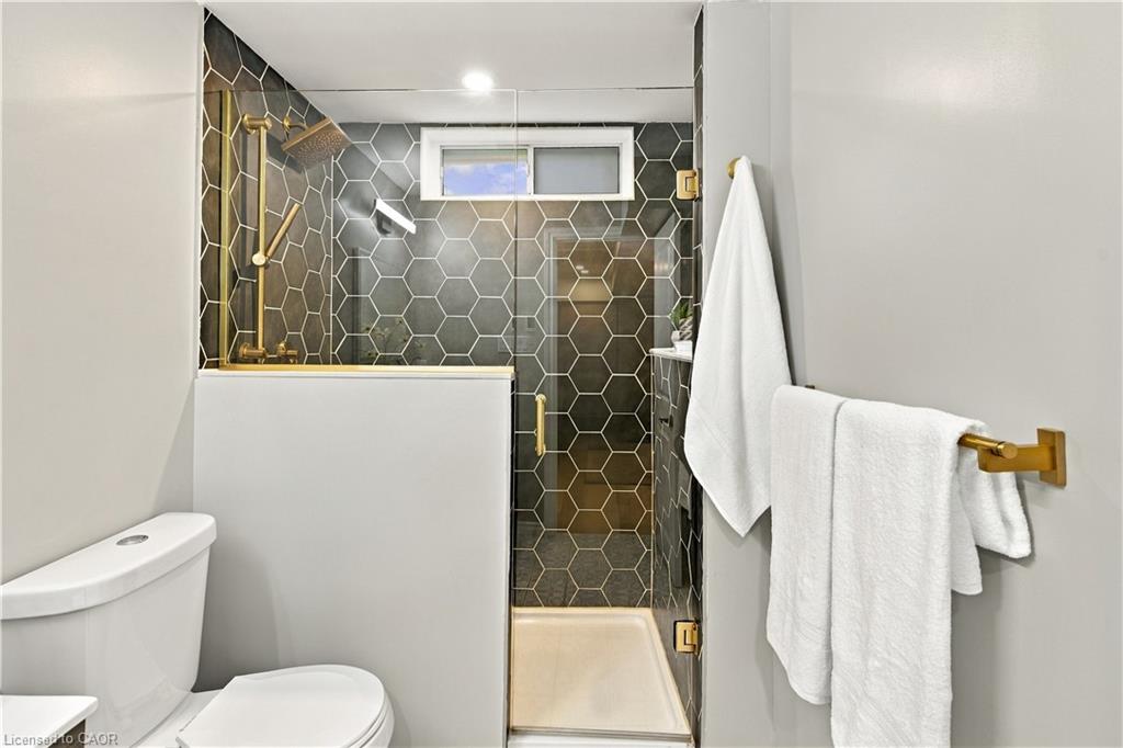 58 Walnut Drive Property Photo 35