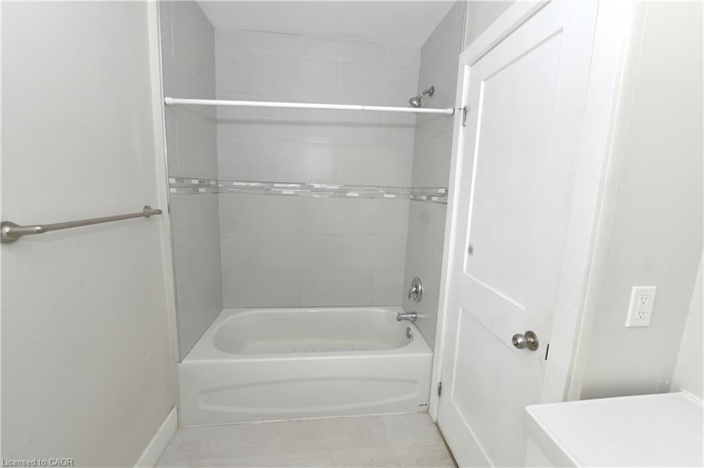 10 Meda Street Property Photo 19