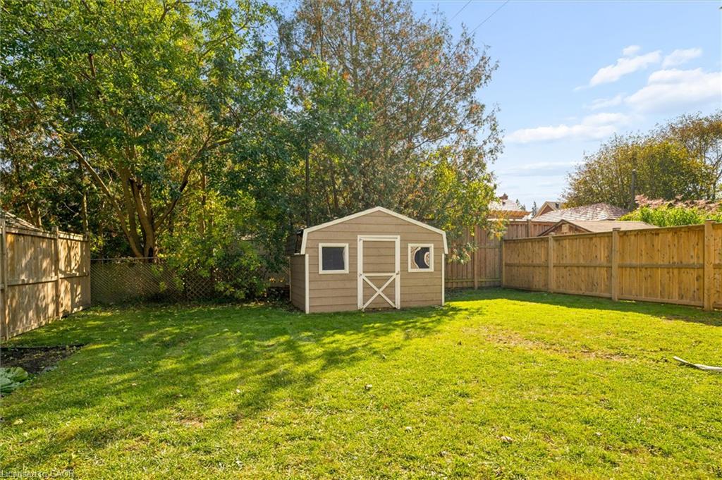 113 Adelaide Street Property Photo 36