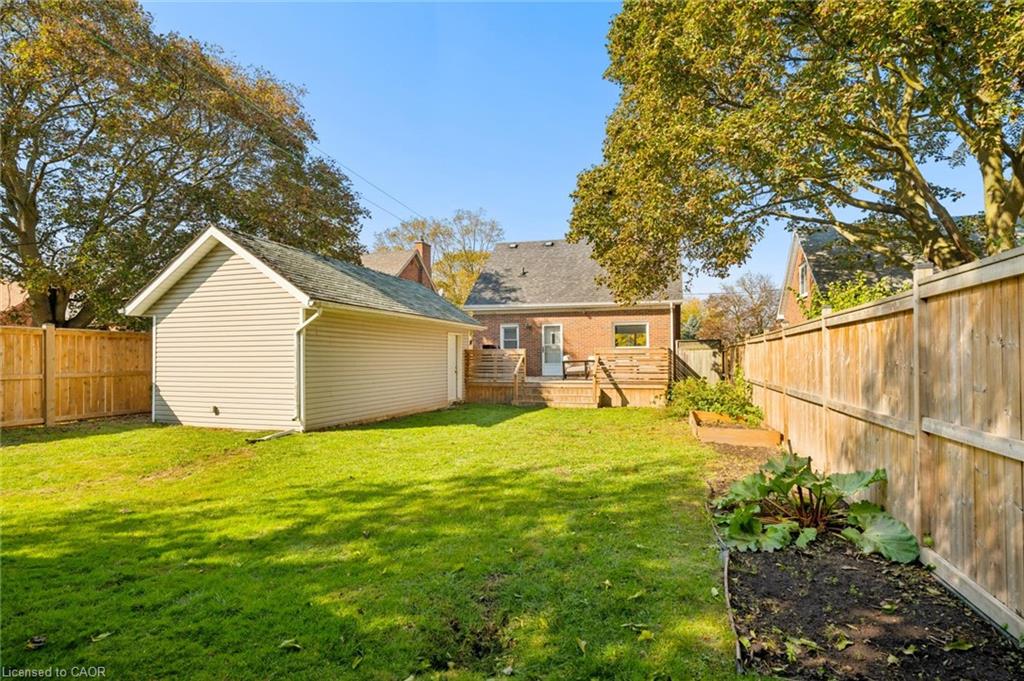 113 Adelaide Street Property Photo 38