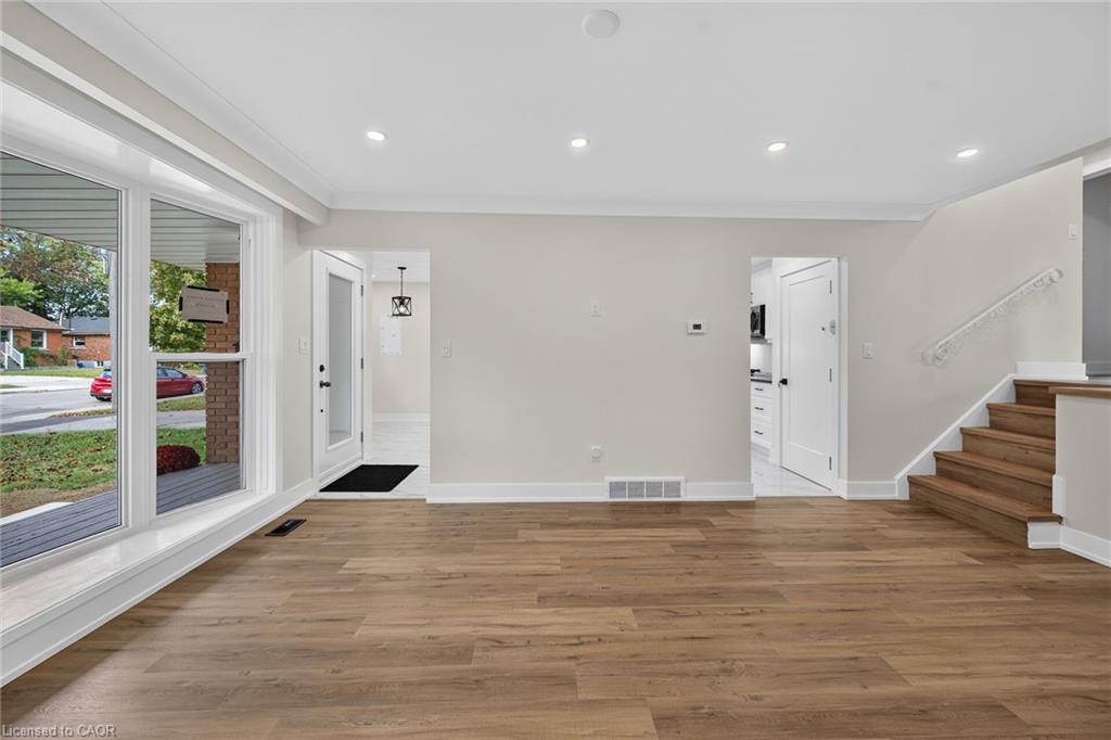 331 East 17th Street Property Photo 17