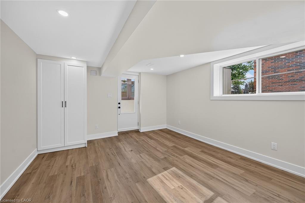 331 East 17th Street Property Photo 32