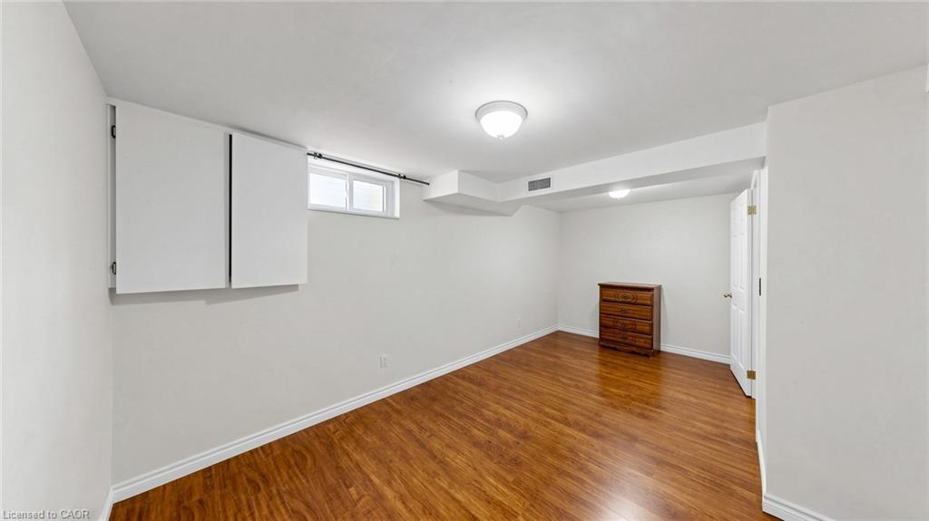 B-304 Bluevale Street Property Photo 34
