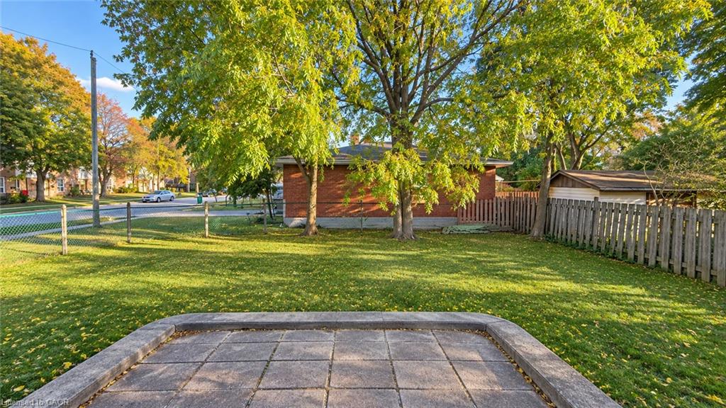 131 Kinzie Avenue Property Photo 13