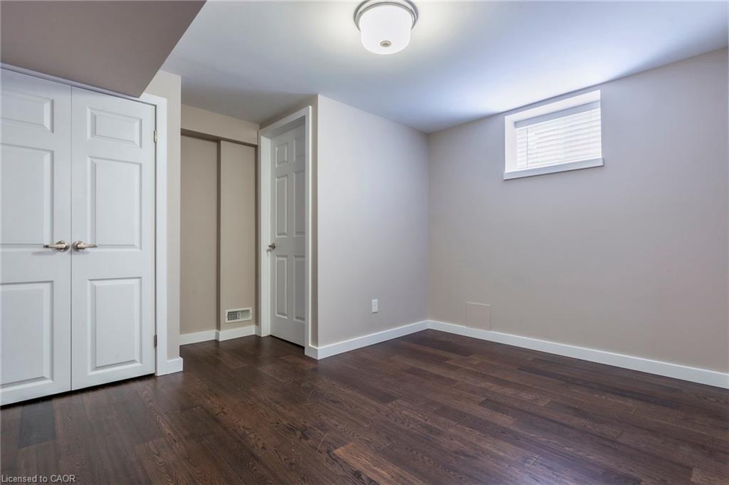 292 South Bend Road E Property Photo 18