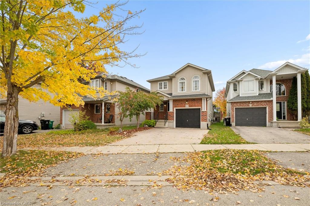 822 Whitecap Avenue Property Photo 3