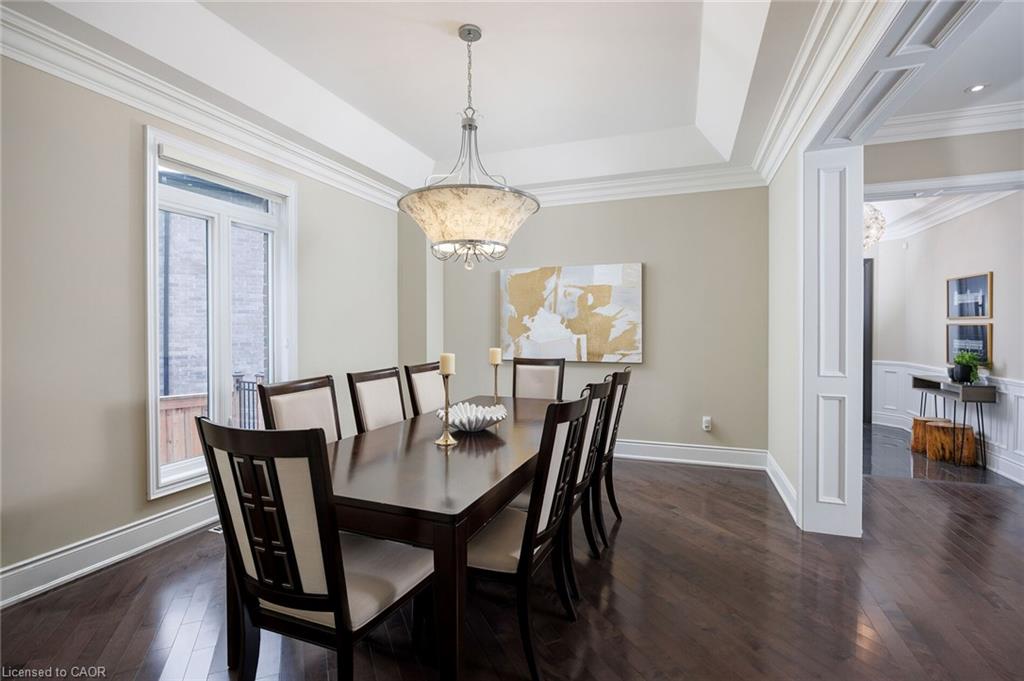 125 Paliser Court Property Photo 10