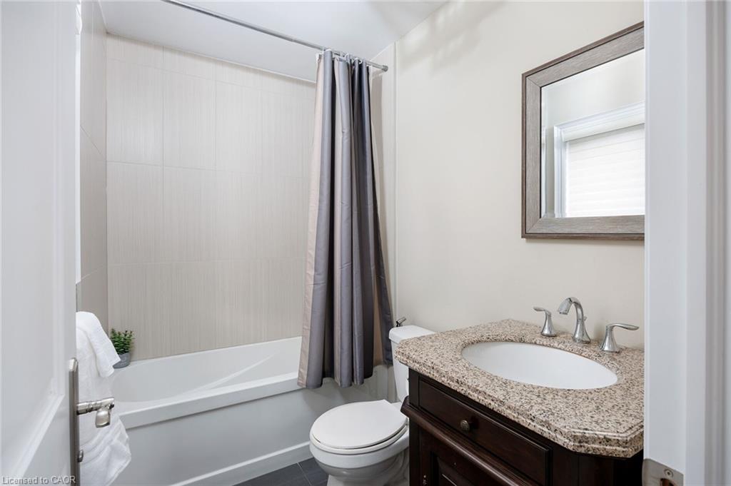 125 Paliser Court Property Photo 31