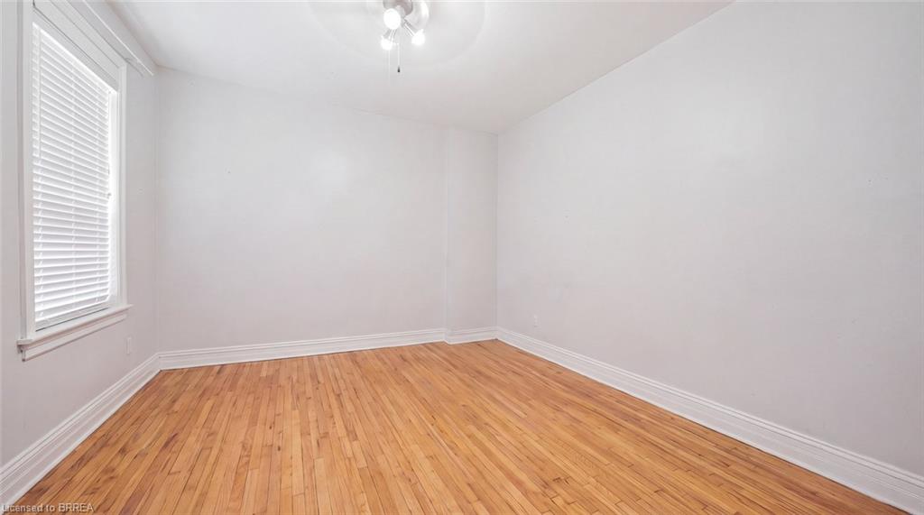 97 Queen Street Property Photo 6