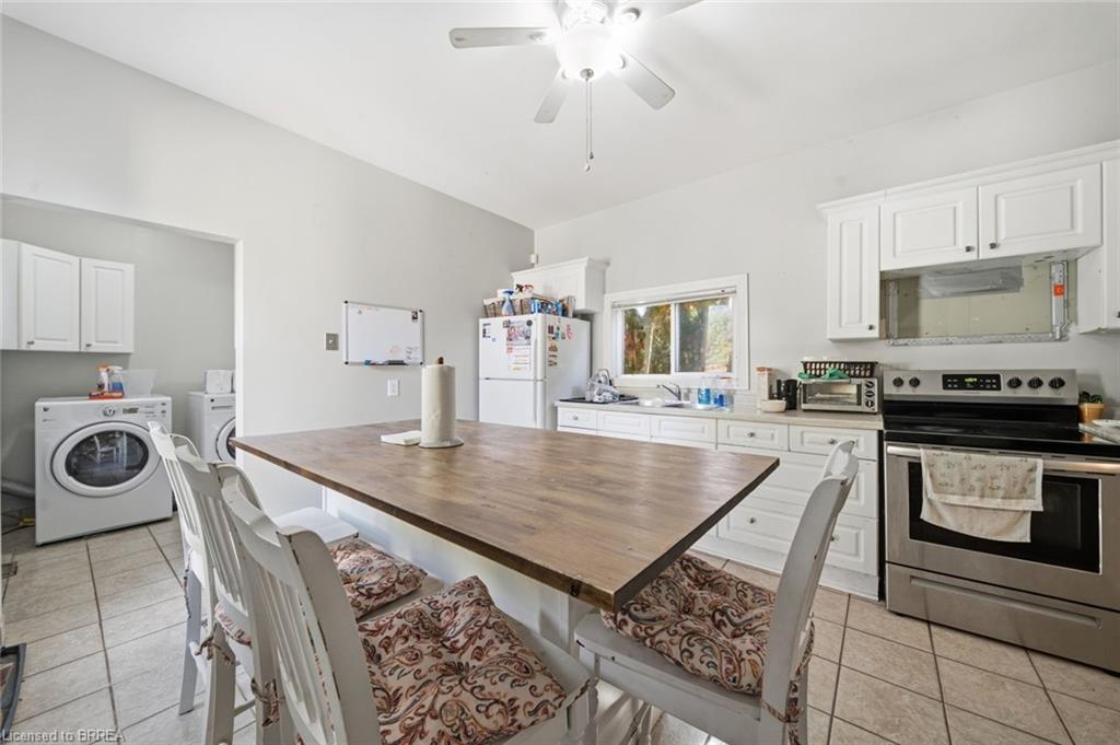 97 Queen Street Property Photo 12