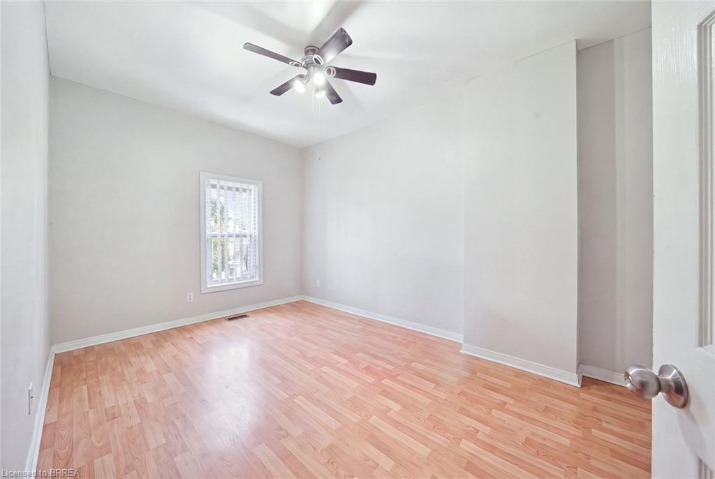 97 Queen Street Property Photo 17