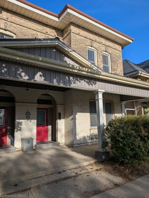107 Brant Avenue Property Photo 1