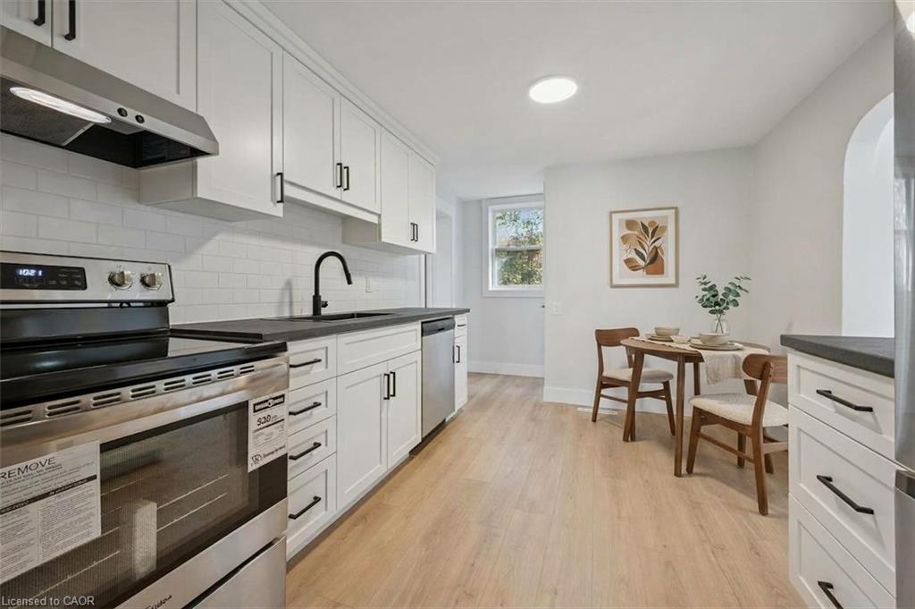 1 Stevenson Street N Property Photo 5