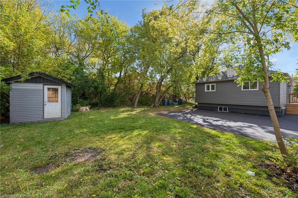 1 Stevenson Street N Property Photo 16