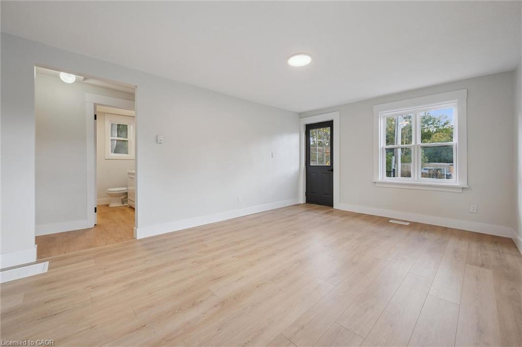 1 Stevenson Street N Property Photo 26