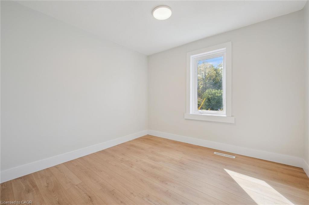1 Stevenson Street N Property Photo 27