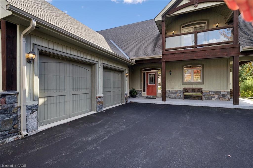 15 Breakwater Court Property Photo 3