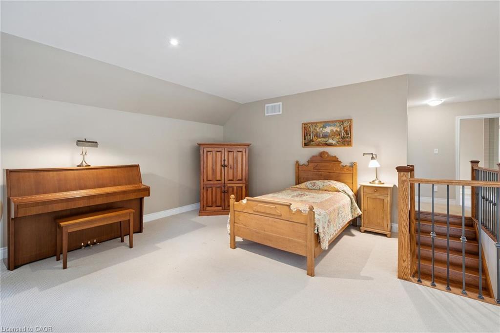 15 Breakwater Court Property Photo 31