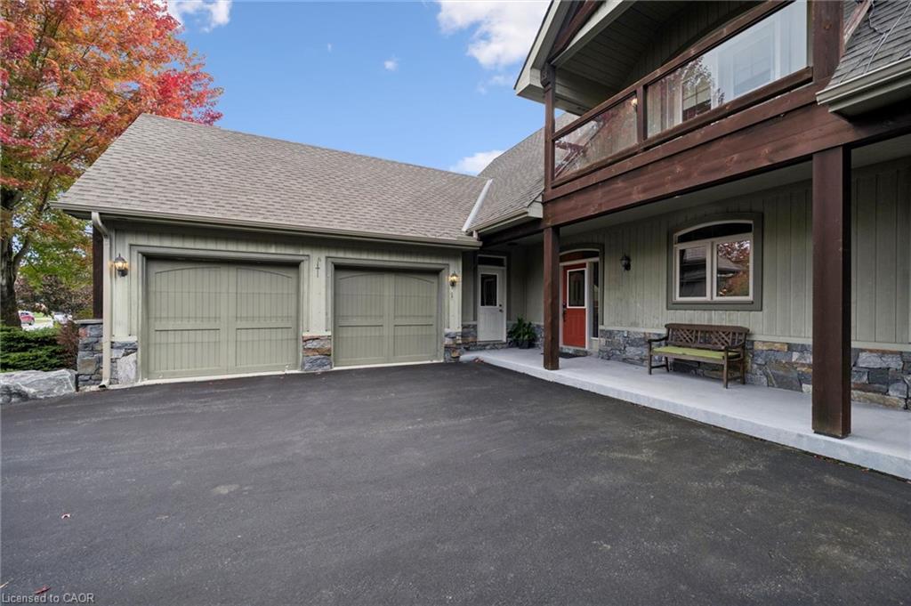 15 Breakwater Court Property Photo 39