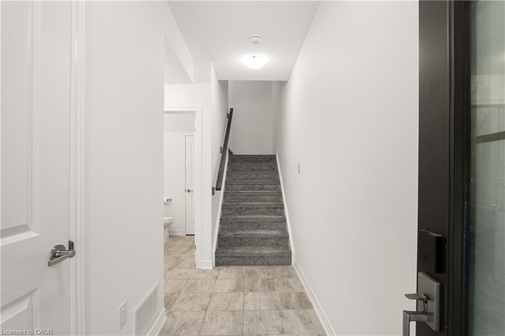 129-10 Birmingham Drive Property Photo 5
