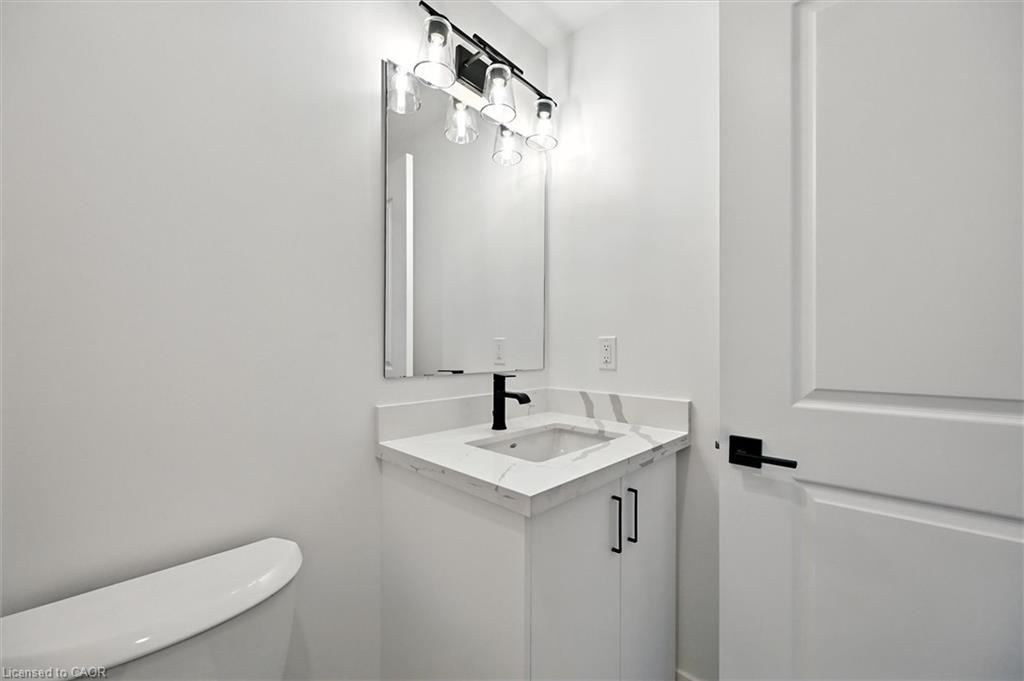 1020-575 Conklin Road Property Photo 9