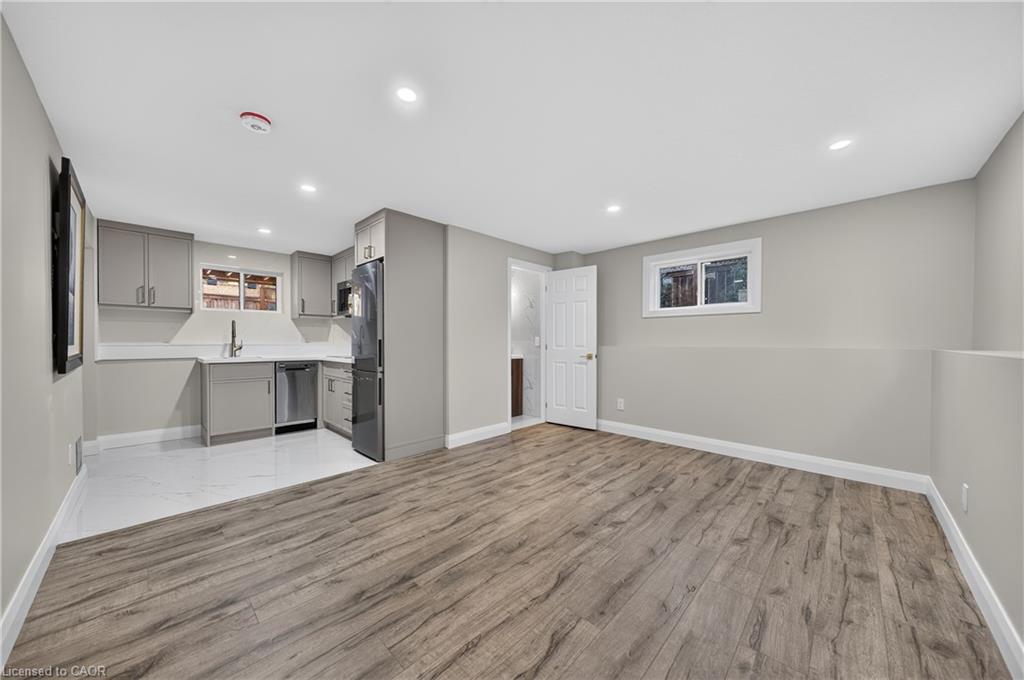3 Ivy Lane Court Property Photo 13