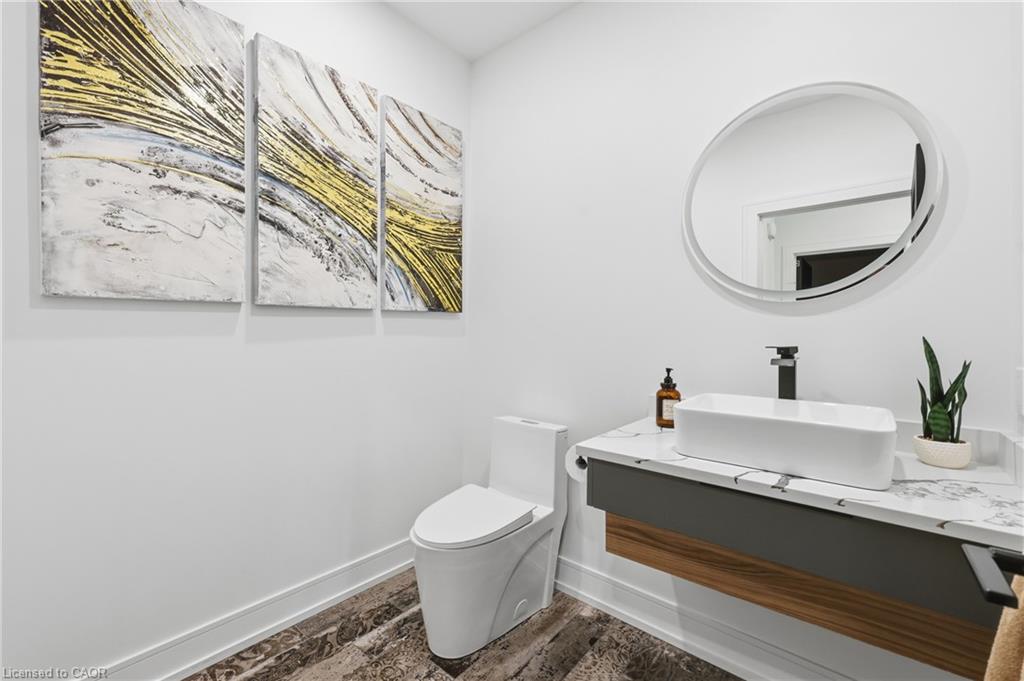14 Bergenstein Crescent Property Photo 8
