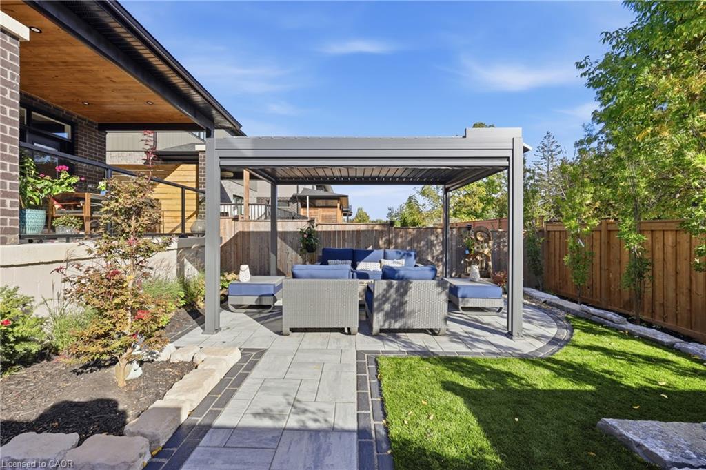 14 Bergenstein Crescent Property Photo 43
