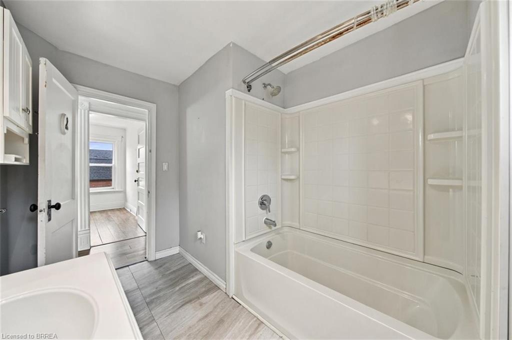 251 Rawdon Street Property Photo 25