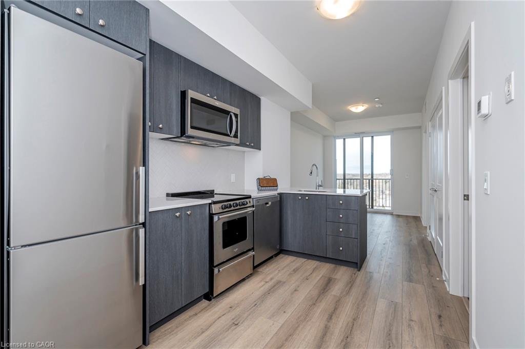 615-312 Erb Street W Property Photo 6