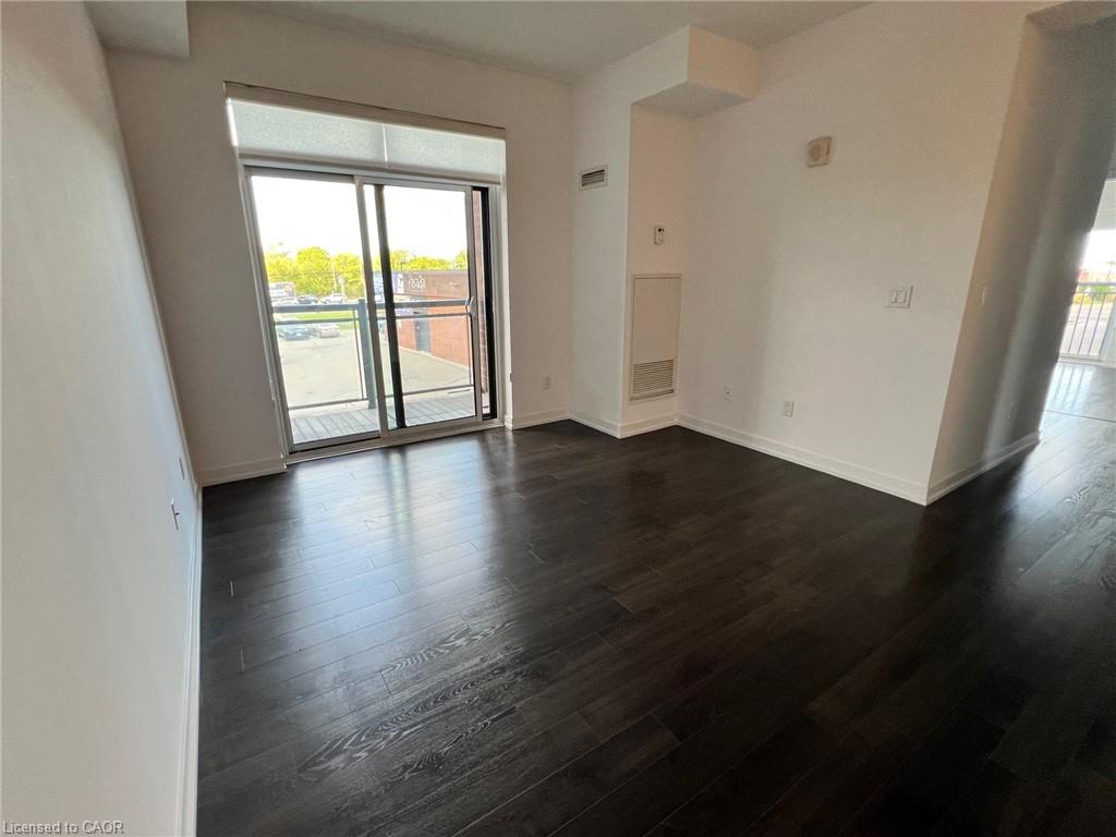223-2490 Old Bronte Road Property Photo 6