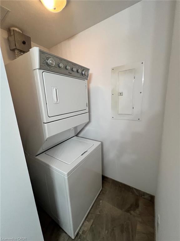 223-2490 Old Bronte Road Property Photo 11