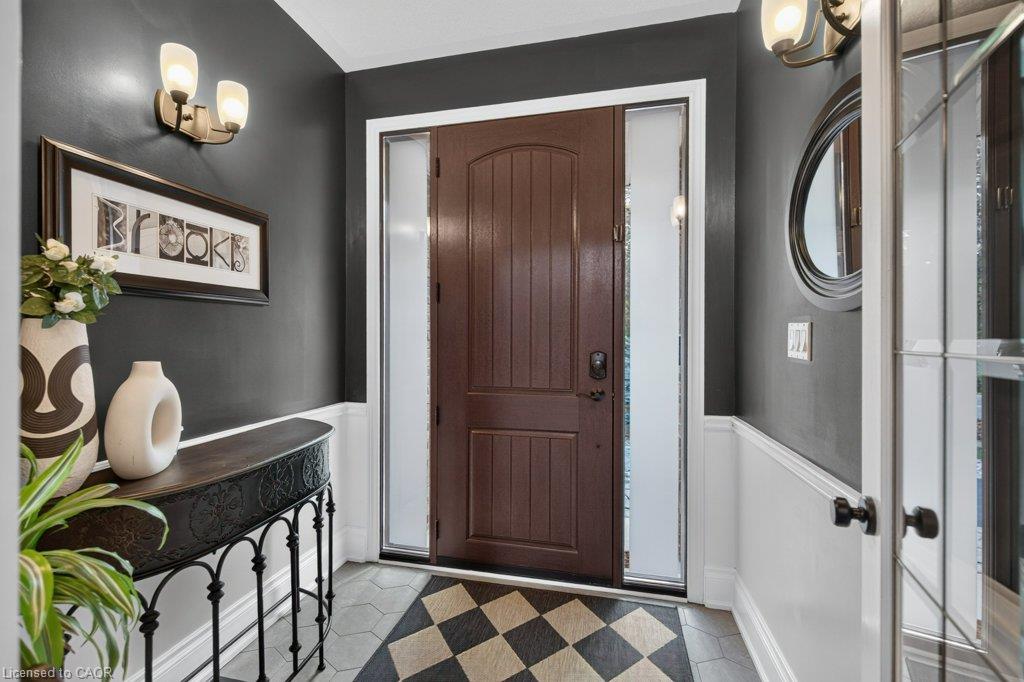 447 Golf Links Road Property Photo 4
