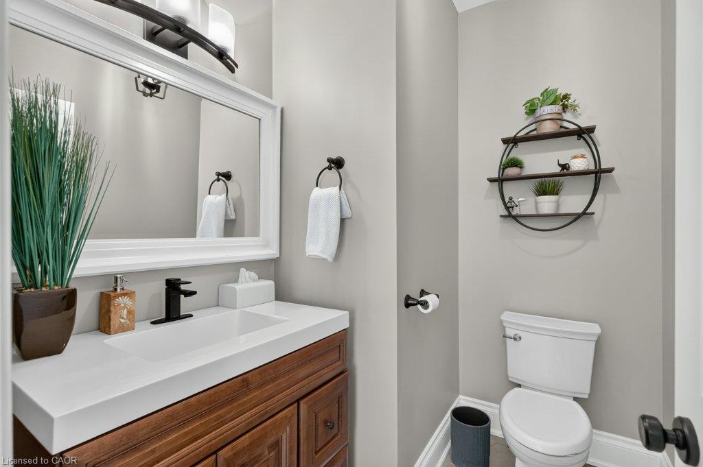 447 Golf Links Road Property Photo 18
