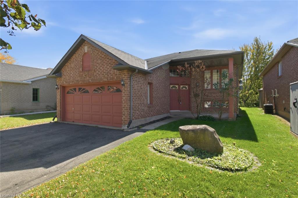 23 Madison Court W Property Photo 15