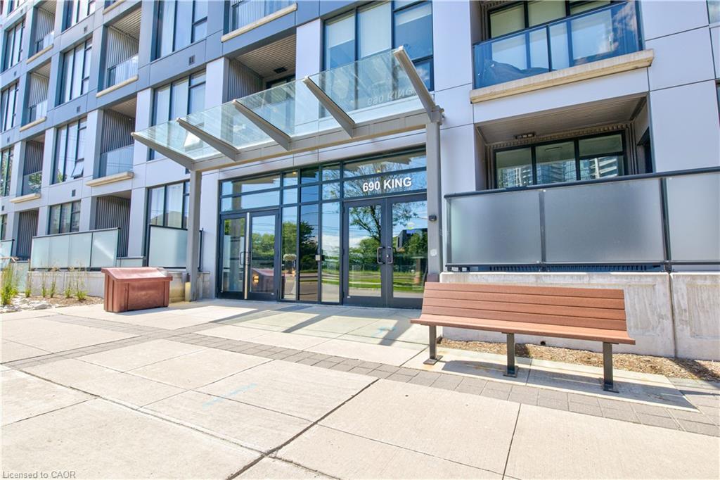 118-690 King Street W Property Photo 38