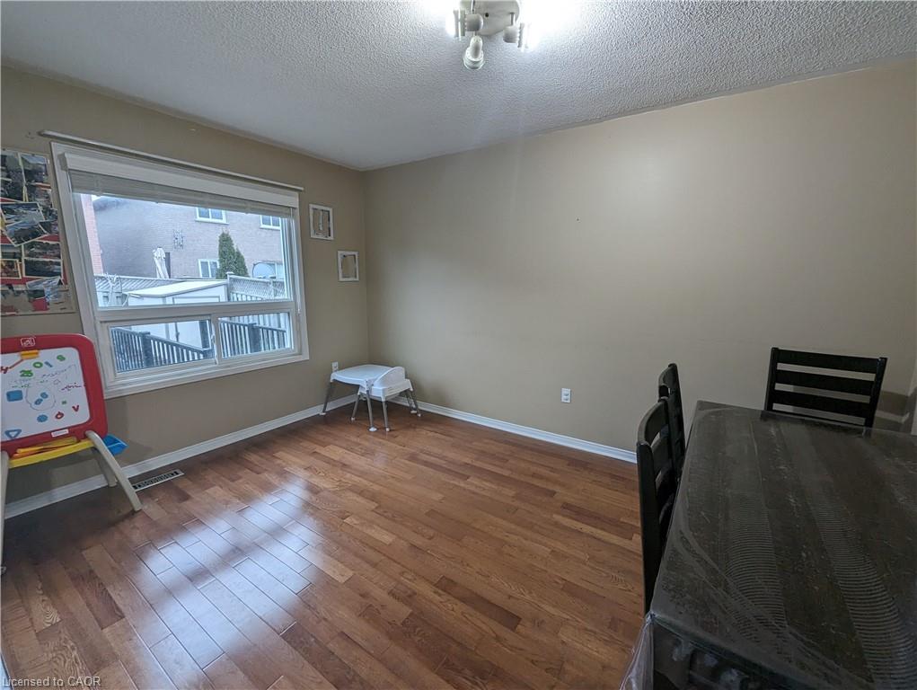 6923 Dillingwood Drive Property Photo 9