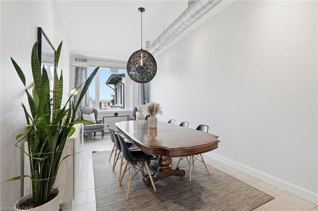 414 John Street Property Photo 15