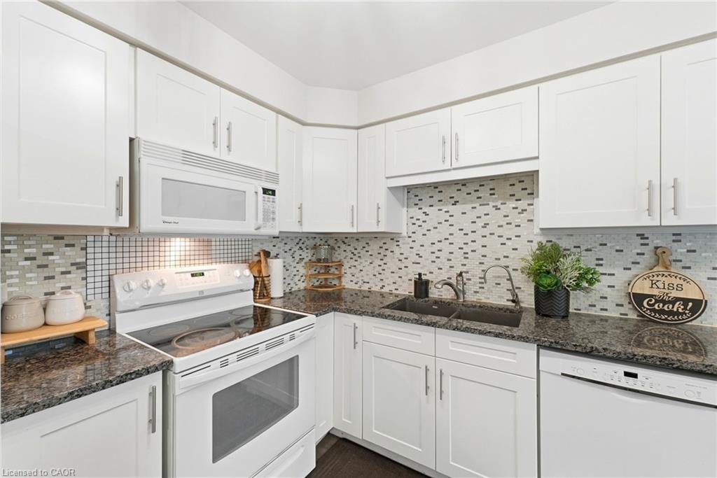 283 Fennel Street Property Photo 13