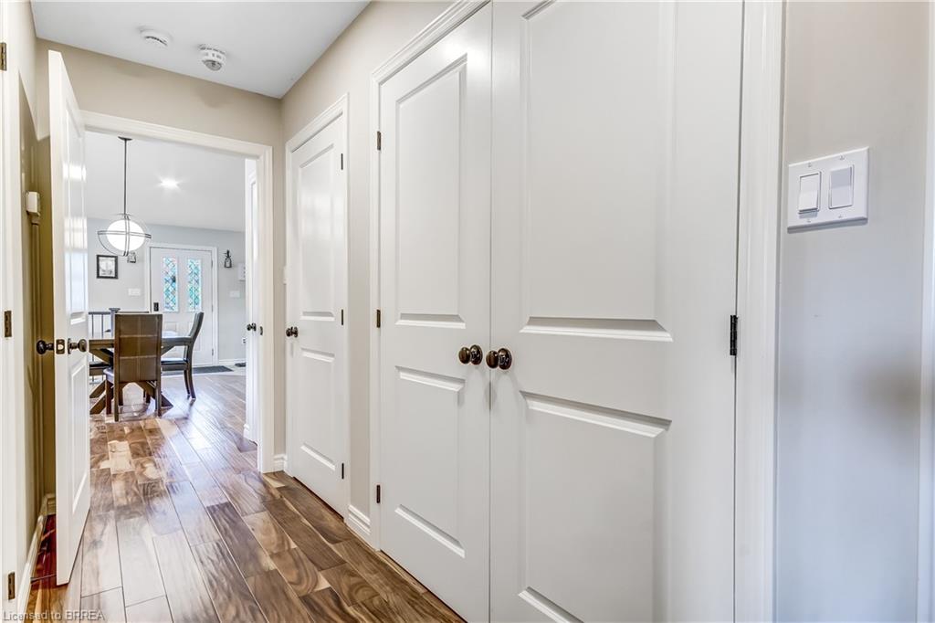 584616 Beachville Road Property Photo 14