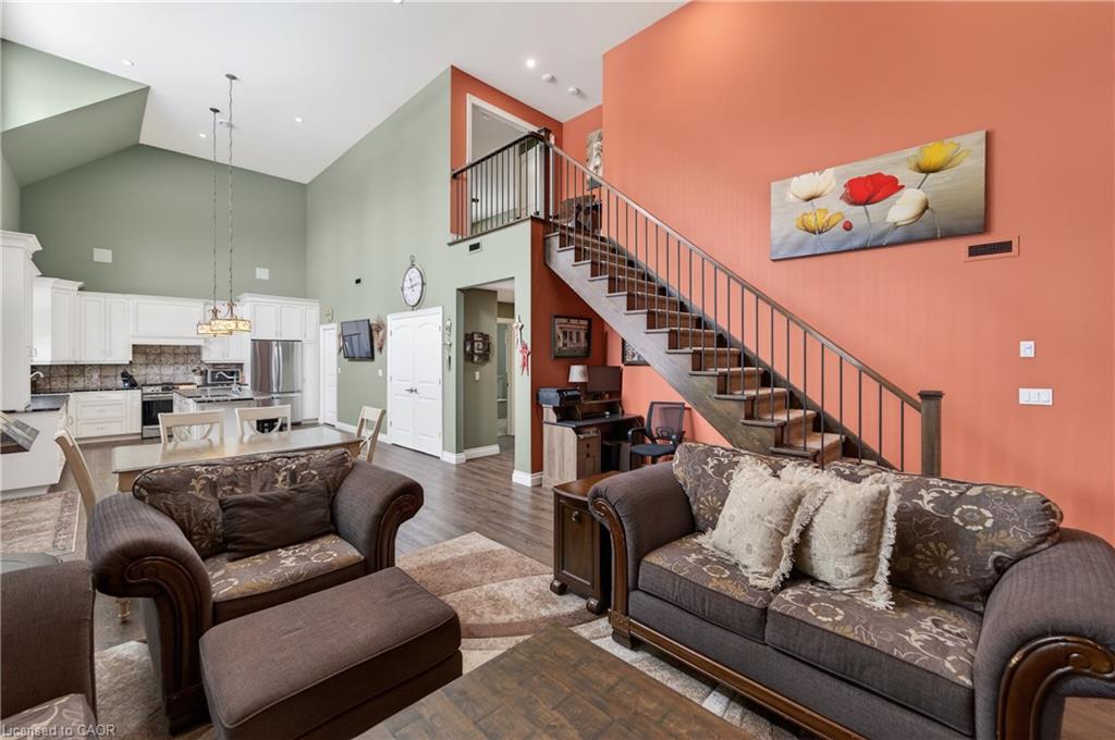 573 Canboro Road Property Photo 12